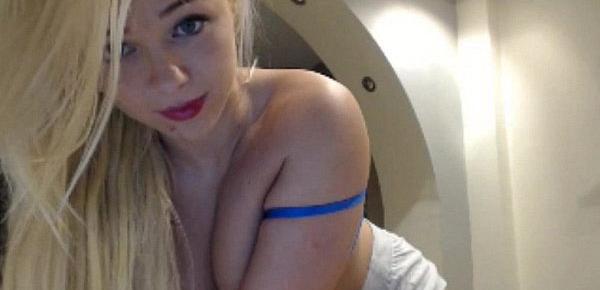  teen long hair blonde webcams hot body
